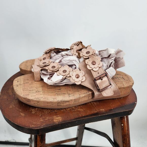 b.o.c. Born Lyra Comfort Sandals Floral Pink Size‎ 11 - Picture 1 of 6